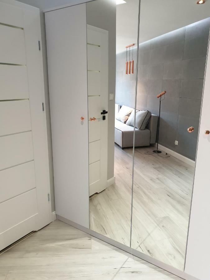 Apartament Miedziany Еленя-Гура Экстерьер фото